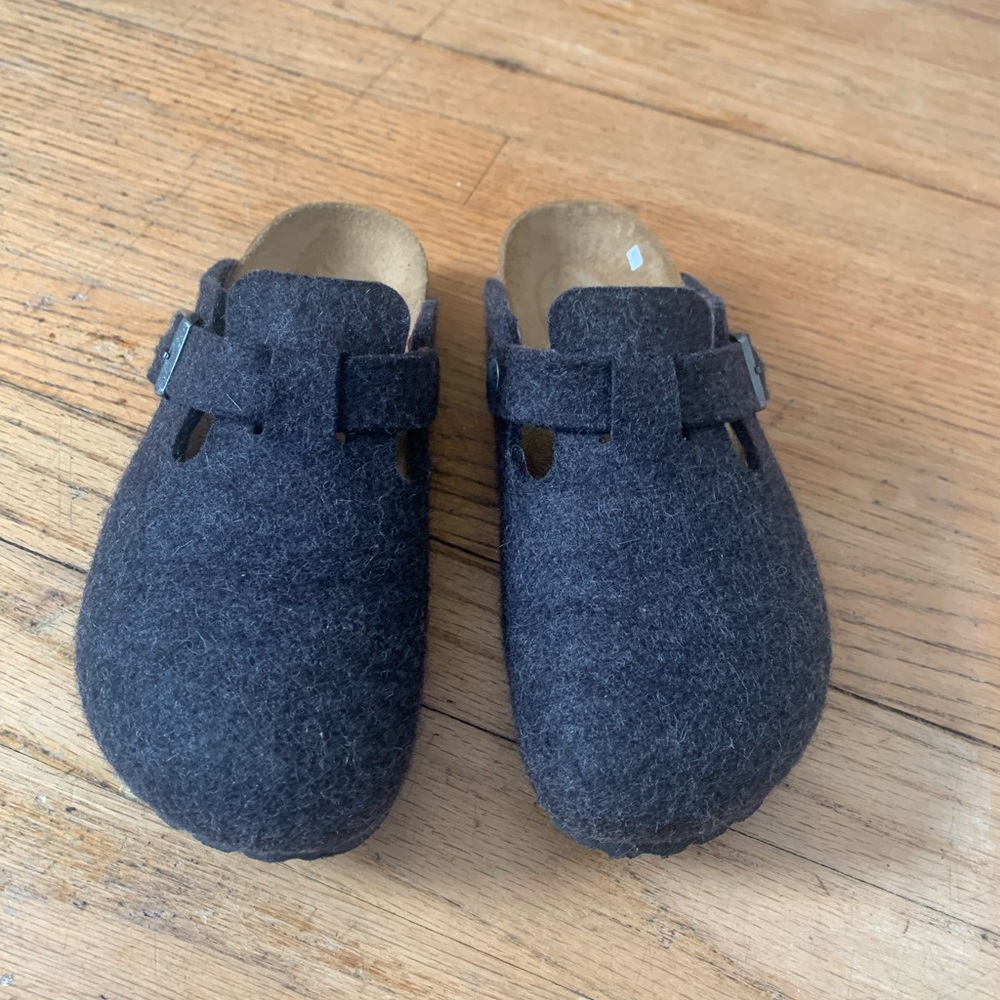BIRKENSTOCK Boston buckled wool-felt backless loafers, 37